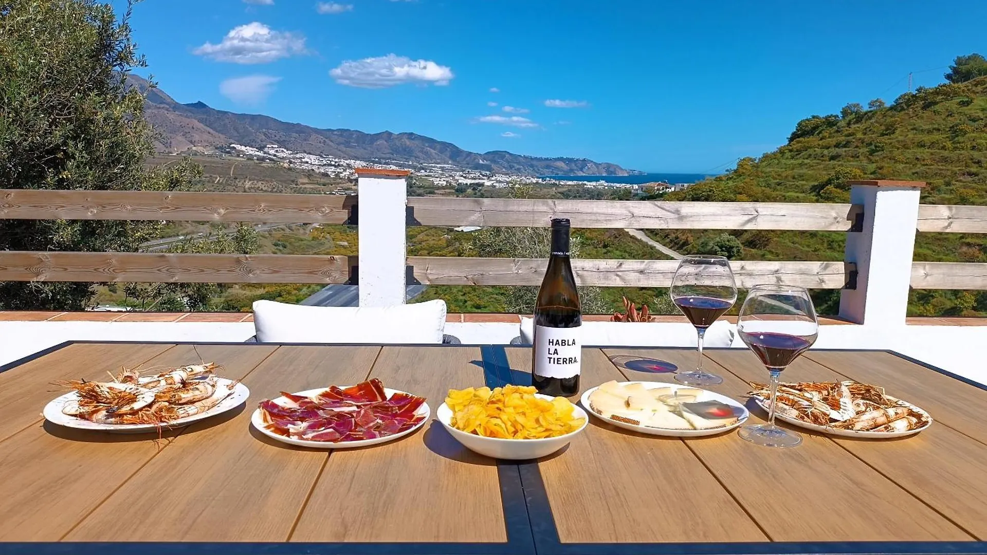 Casa de Férias Cortijo Eucalipto Nerja 2 Con Piscina Privada Vila Espanha